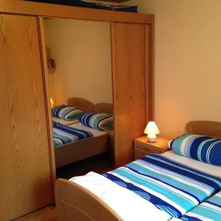 Dahm Am Weser-radweg Appartement